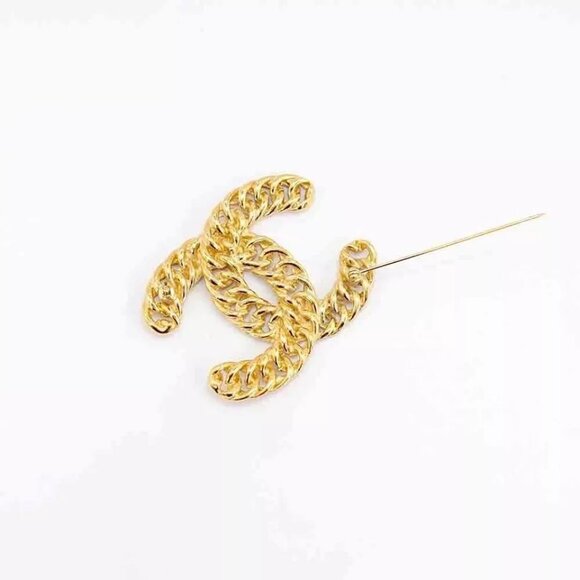 CHANEL CC Logo Round Link Rope Brooch Gold Tone 1107 Pin Auth - Picture 6 of 12